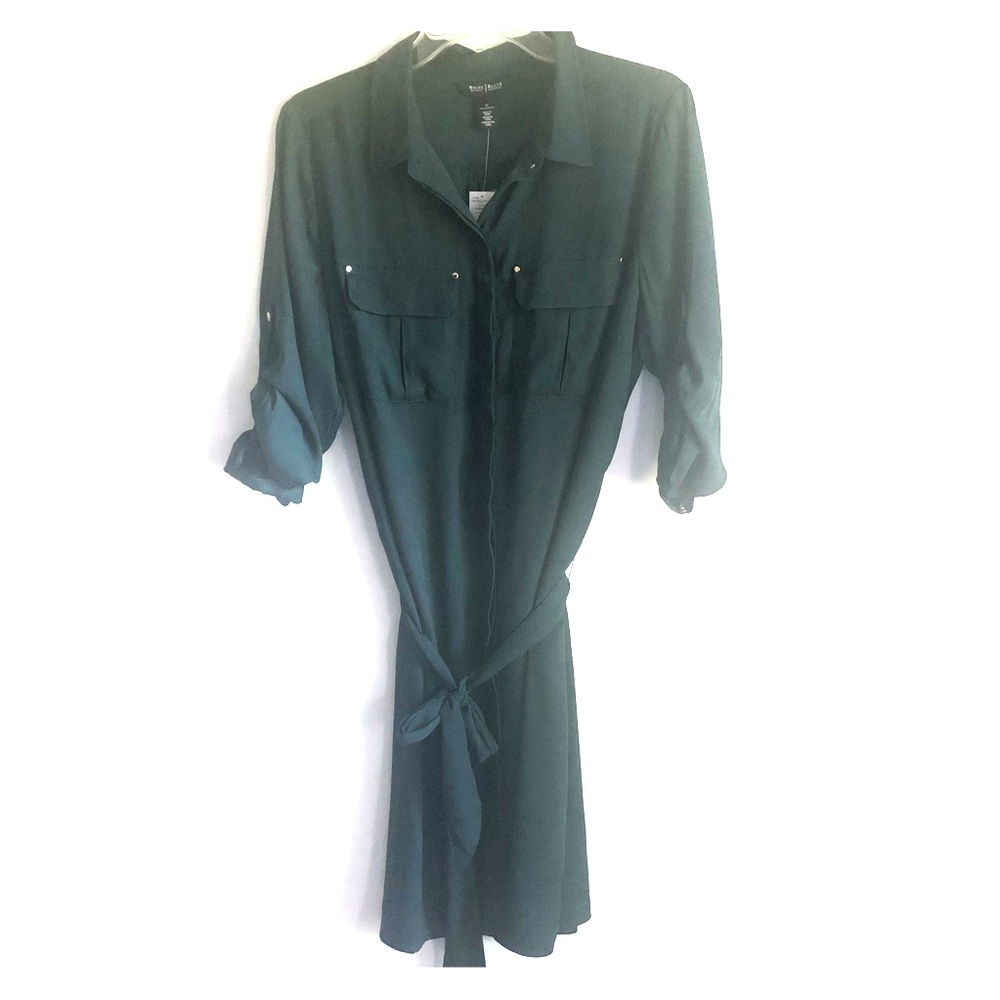 White House Black Market Shirtdress